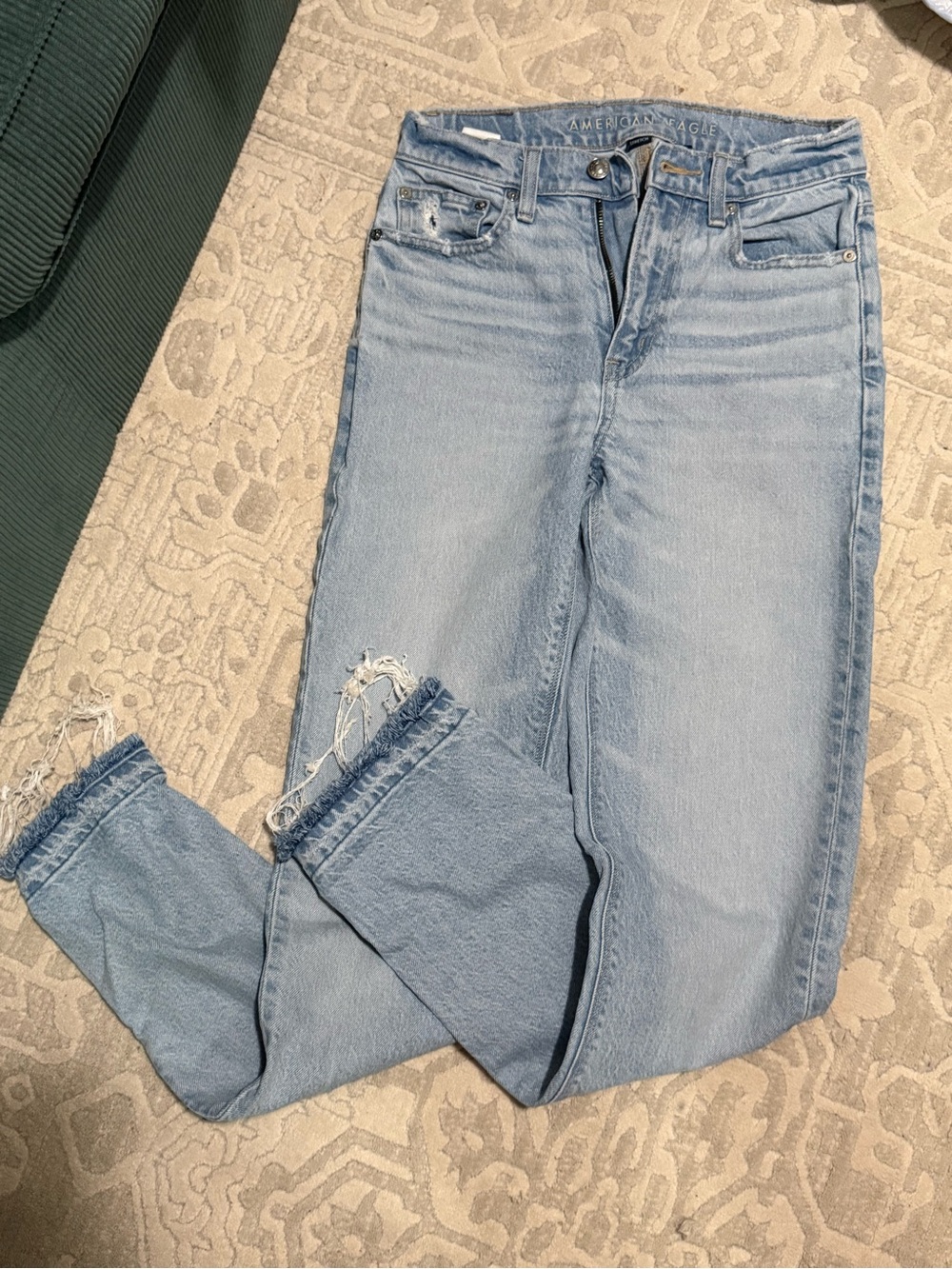 American Eagle Outfitters Light Wash High-Rise Straight Jeans